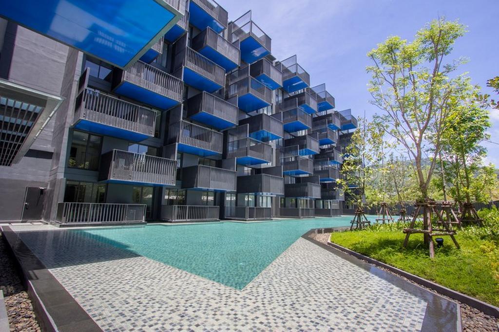 The Deck Modern Phuket * Patong