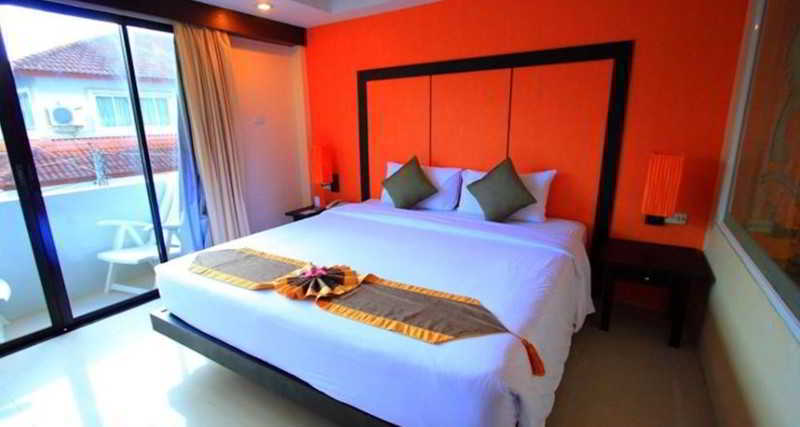 The Royal Palm Front Patong