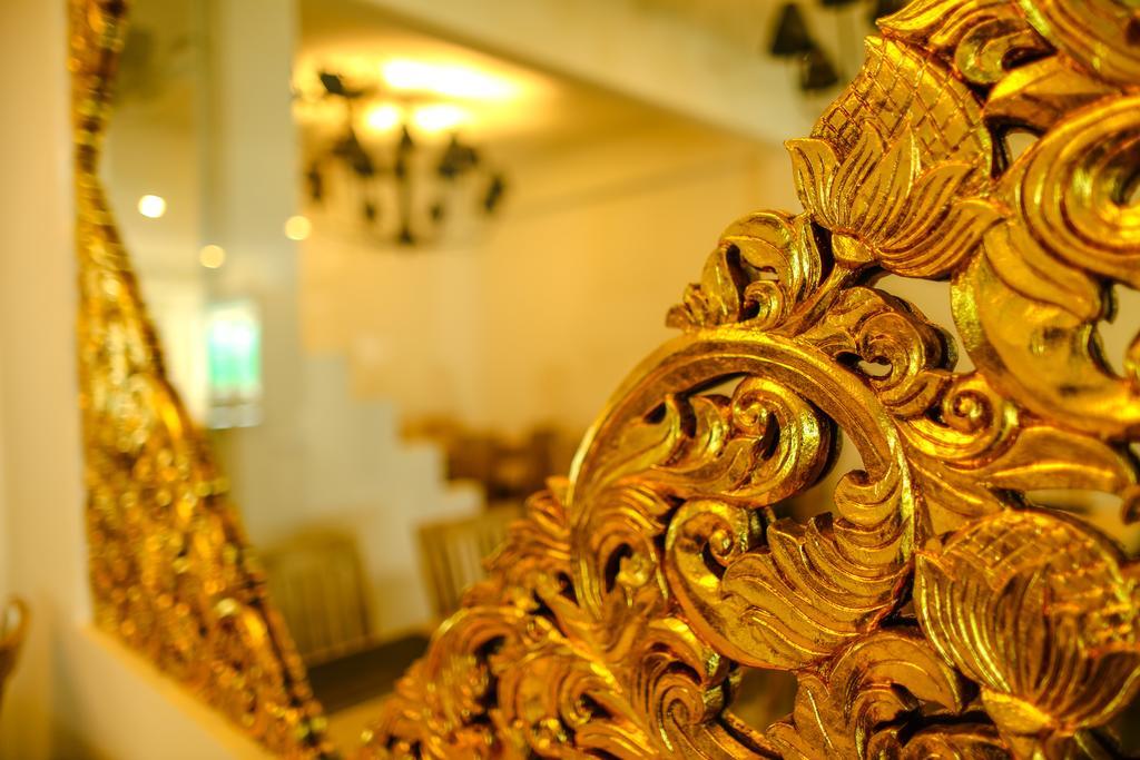 Rumah tetamu Cafe De Paris *