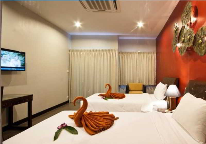 Meir Jarr Hotel Patong
