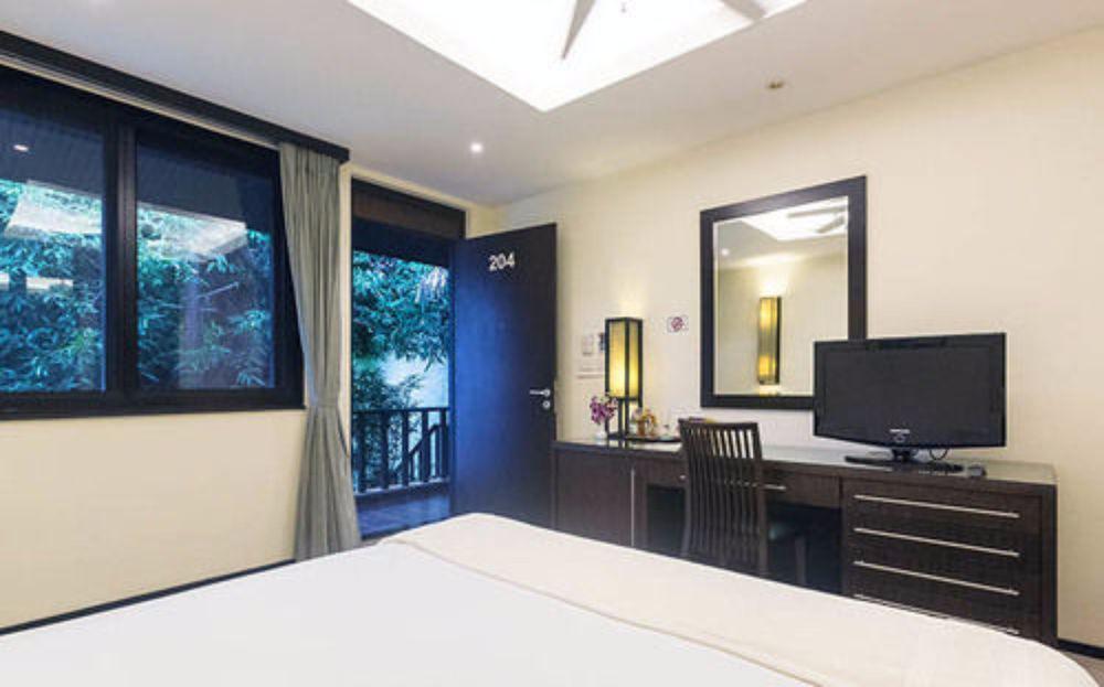 Lokal Phuket 