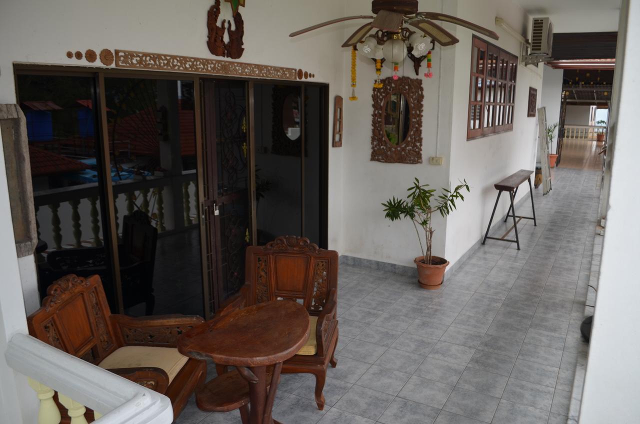 Baan Suan 3*
