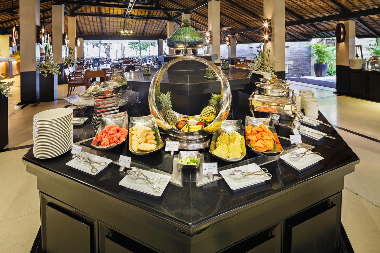 Impiana Beachfront Patong, Phuket Resort 4*