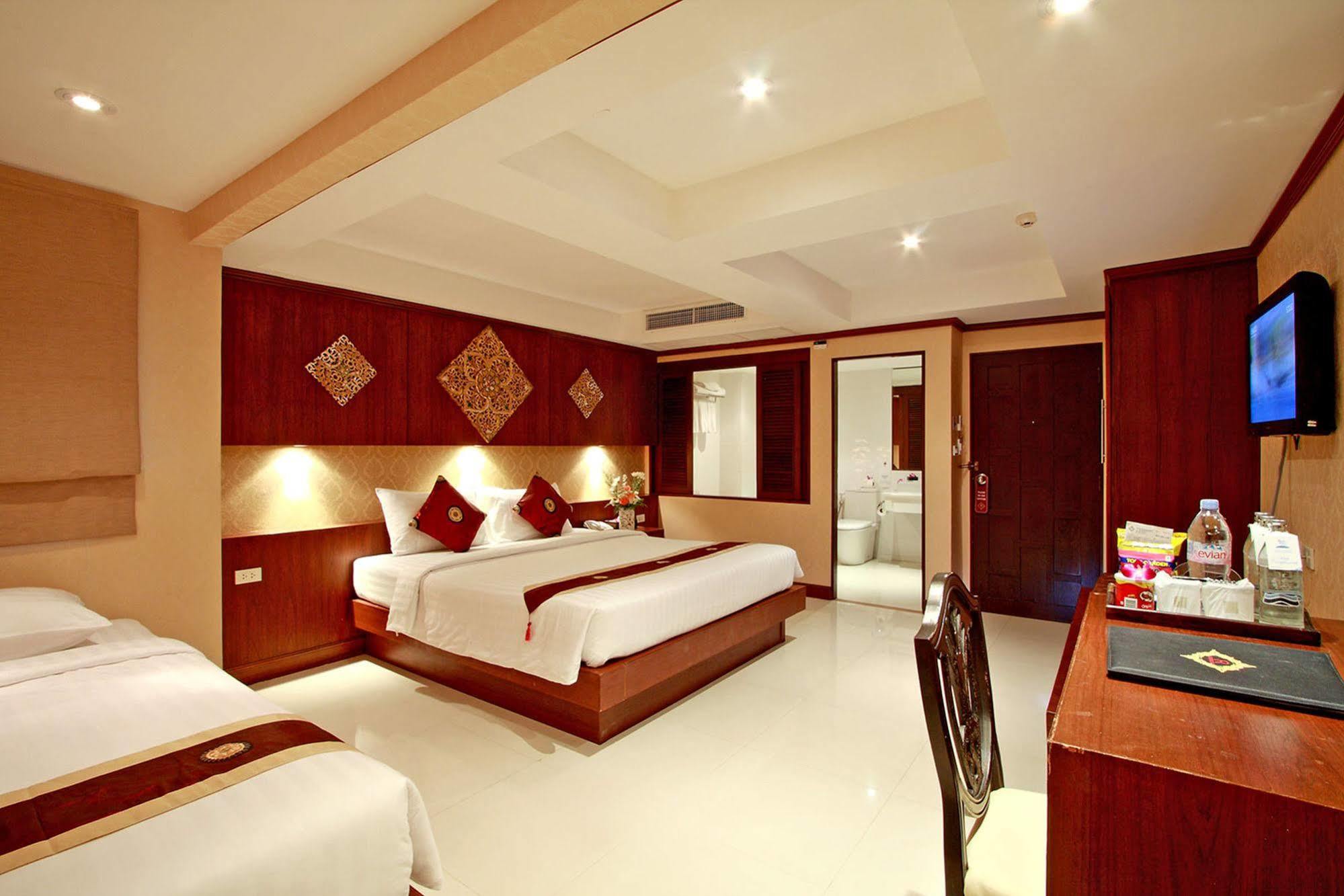 Rayaburi Hotel, Hotel Patong
