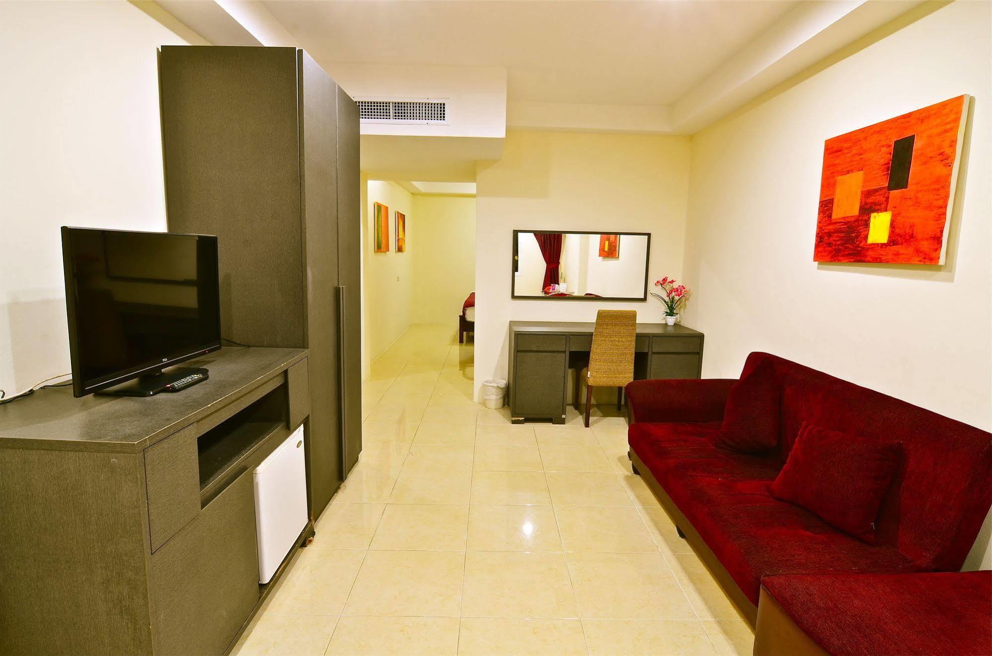 Square One Hotel Patong