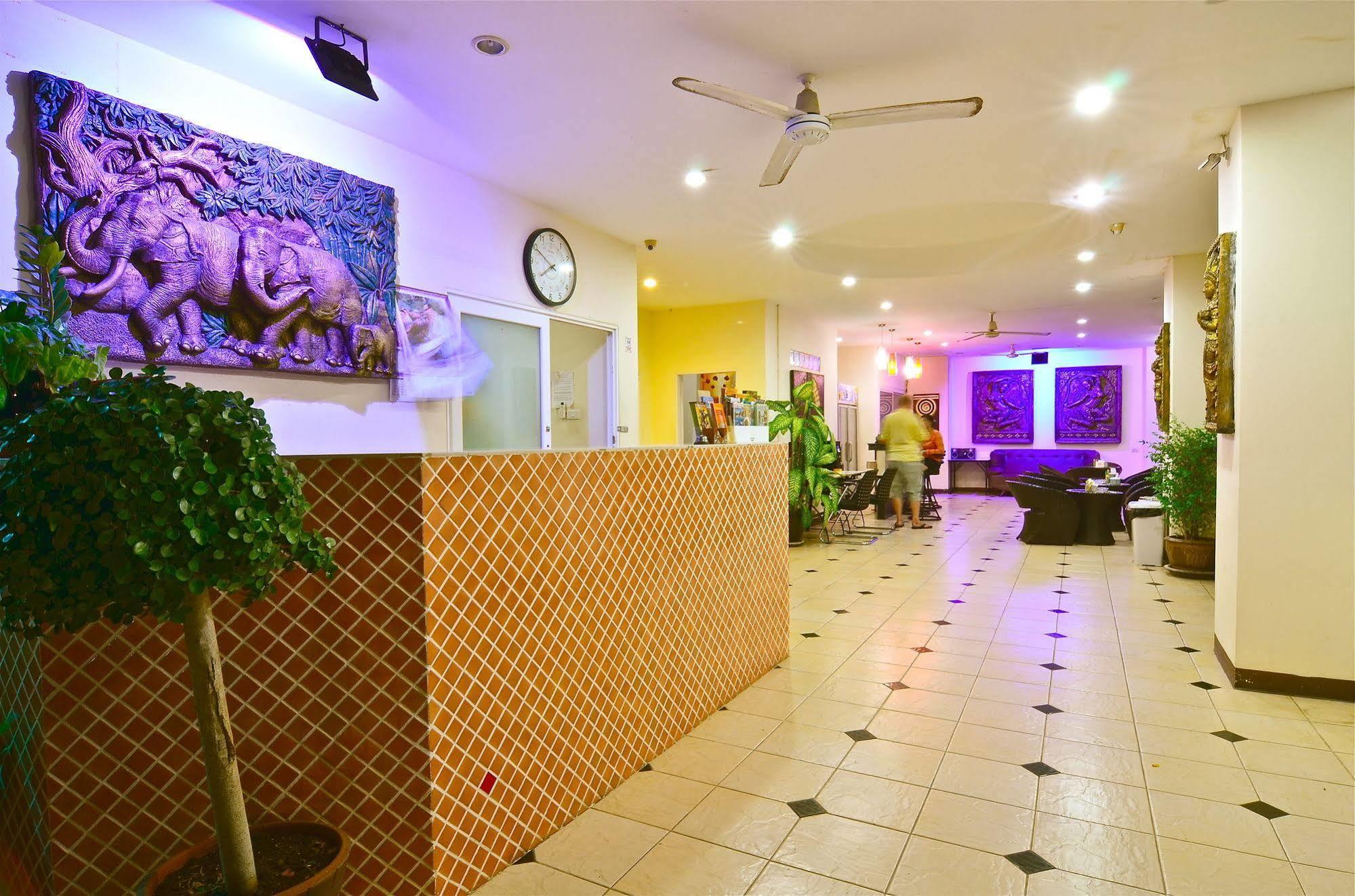 Square One Hotel 3*