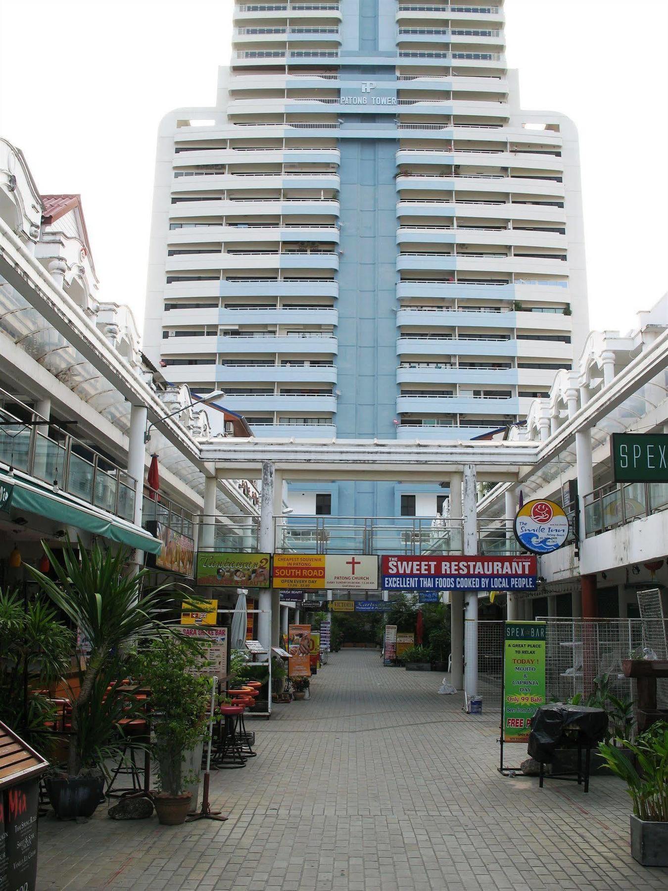 Grand Blue Hotel
