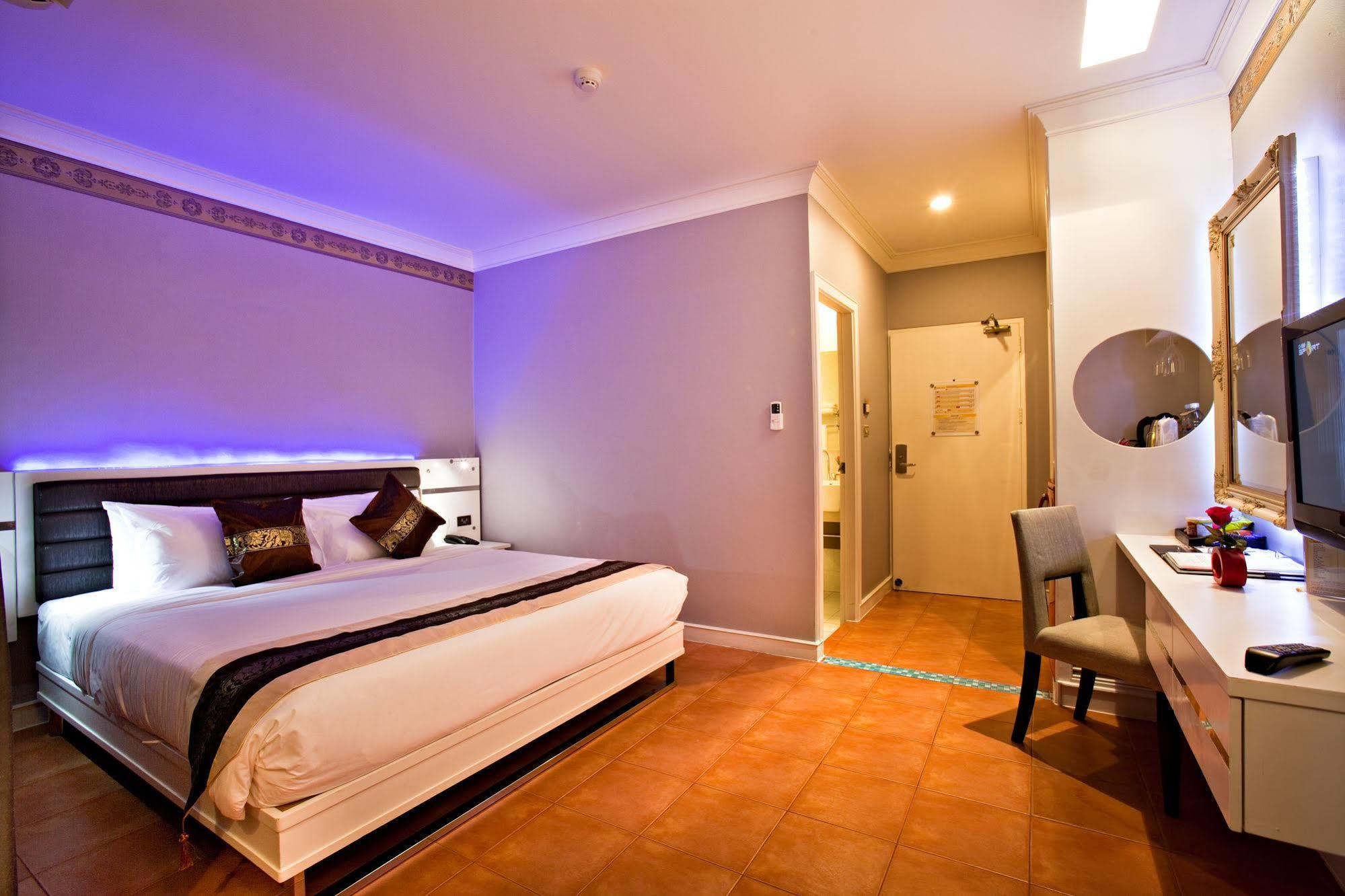 C & N - Sha Extra Hotel