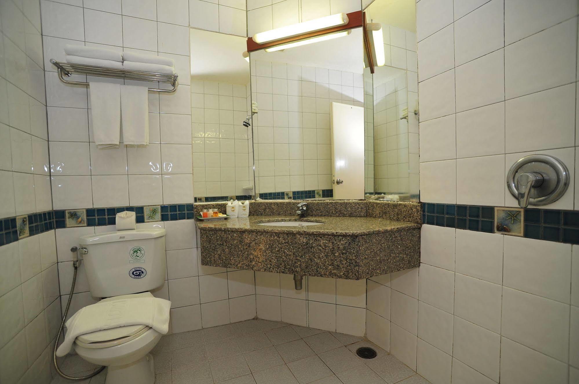 C & N - Sha Extra Hotel 3*