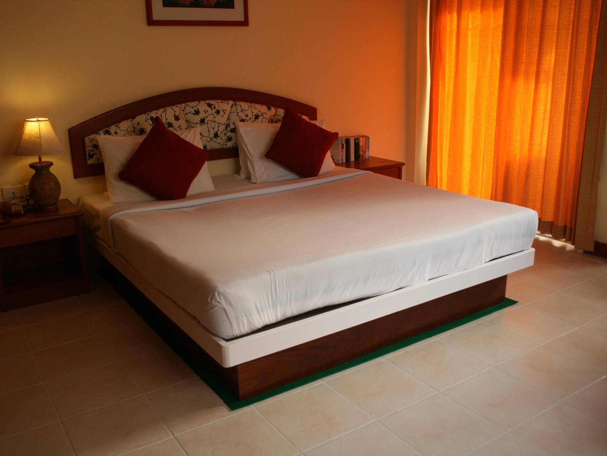 Priew Wan Hotel *
