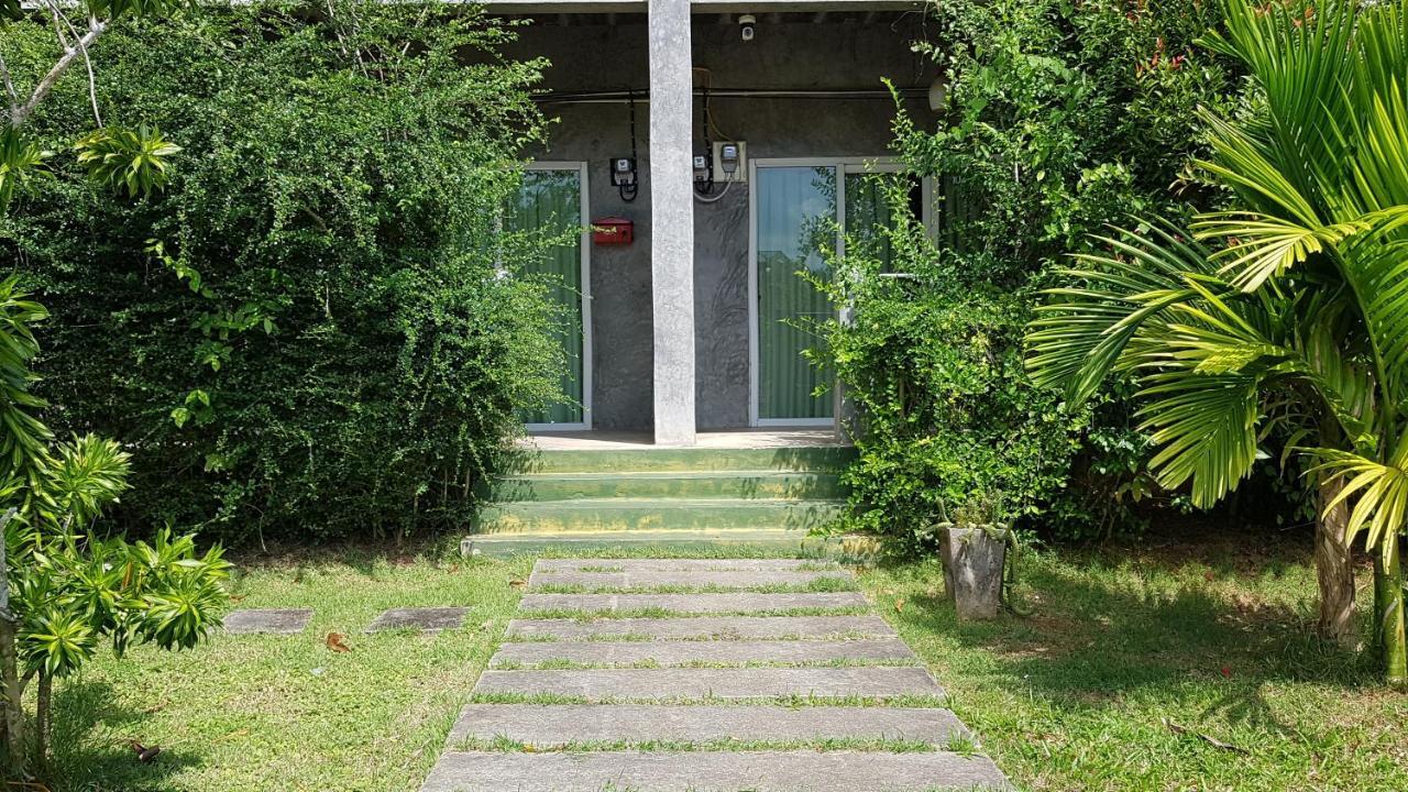 Piti Place Guest house
