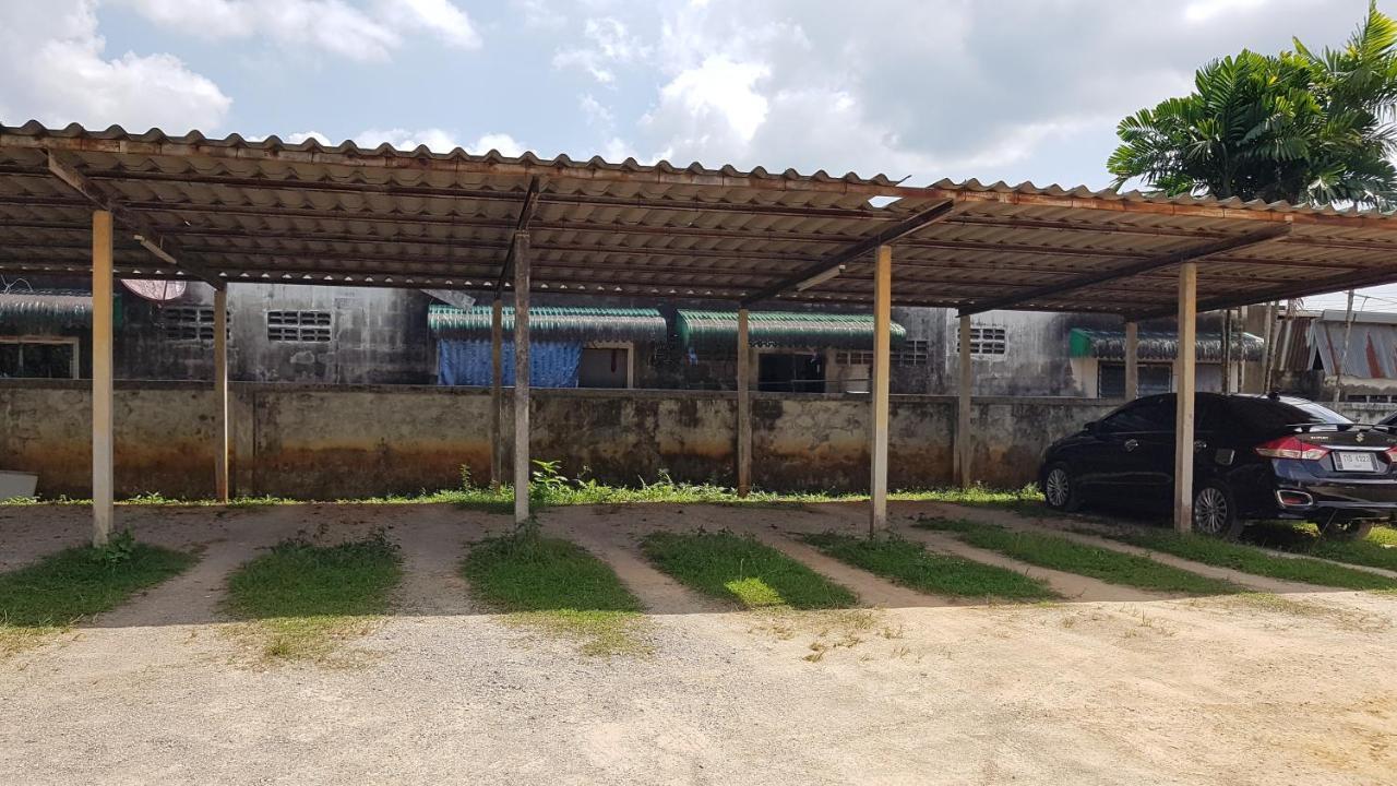 Guest house Piti Place 3*