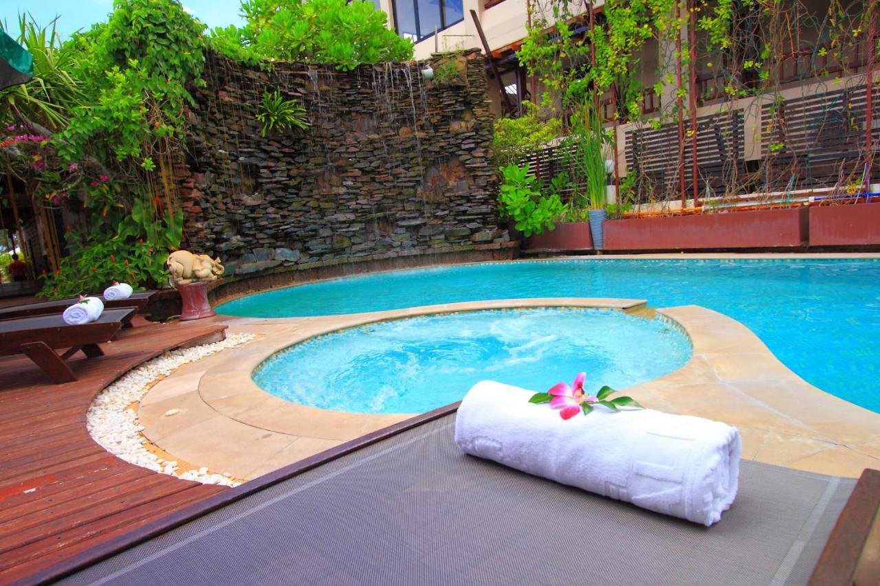 The Royal Palm Front Patong