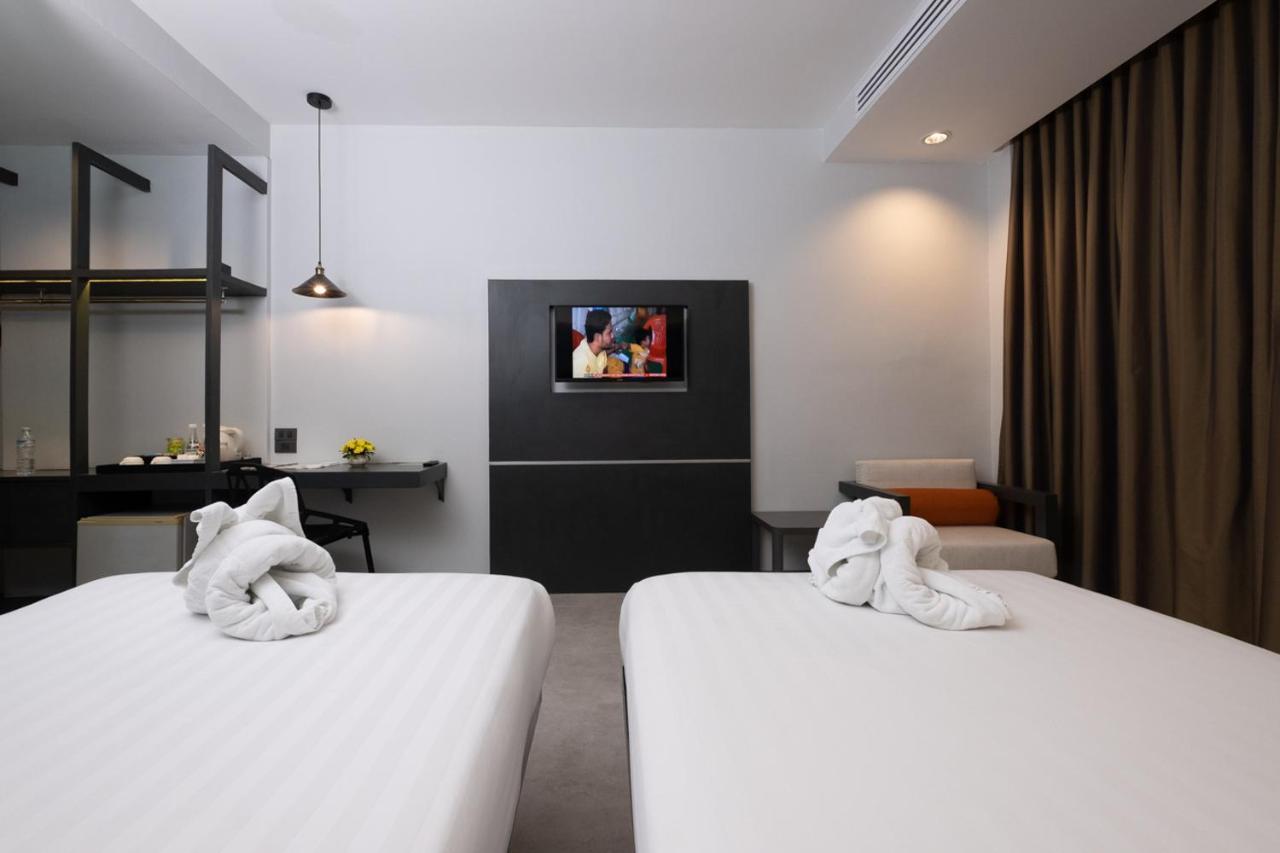 The Royal Palm Front Hotel Patong