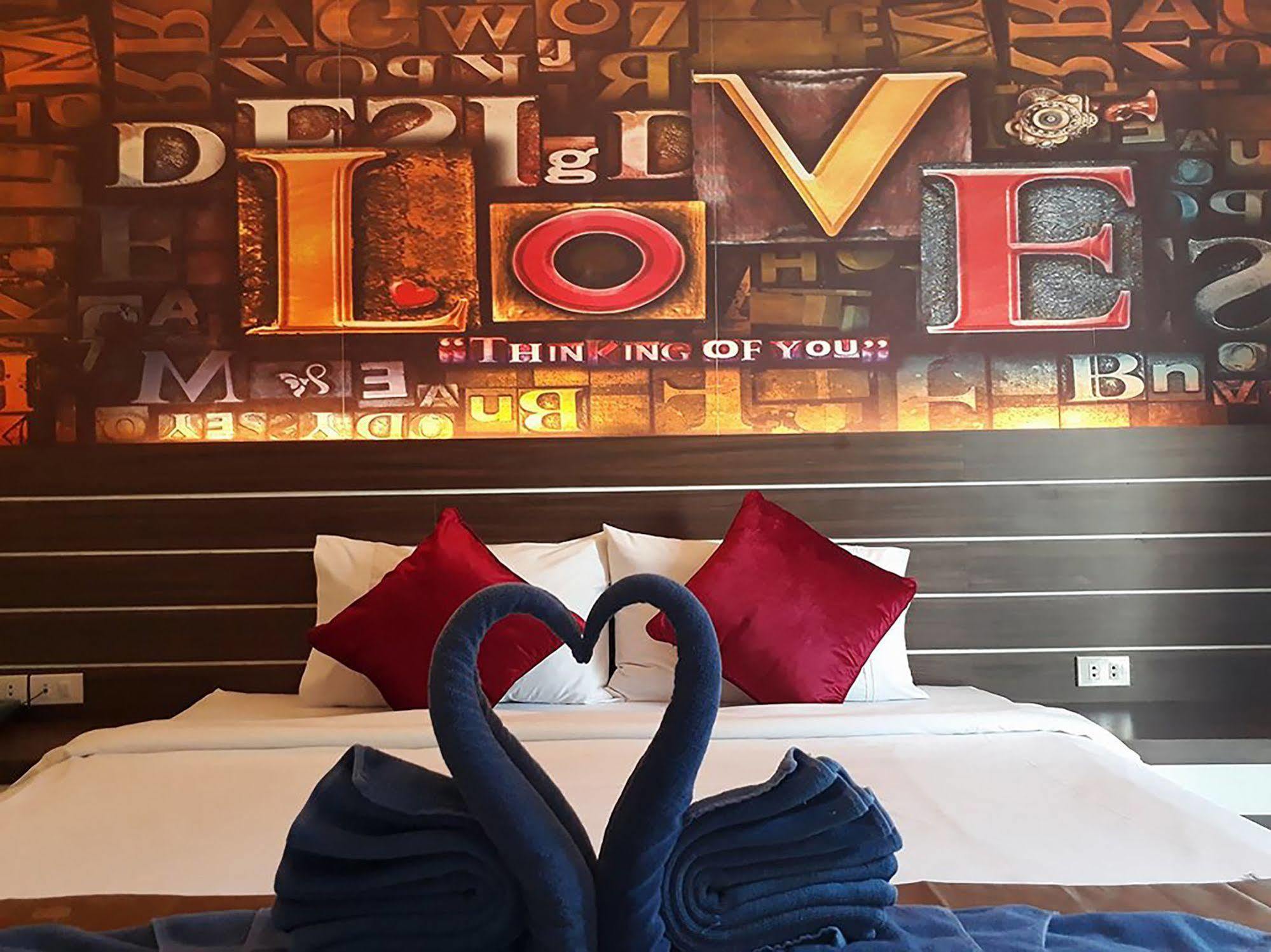 Hotel The Shades Boutique