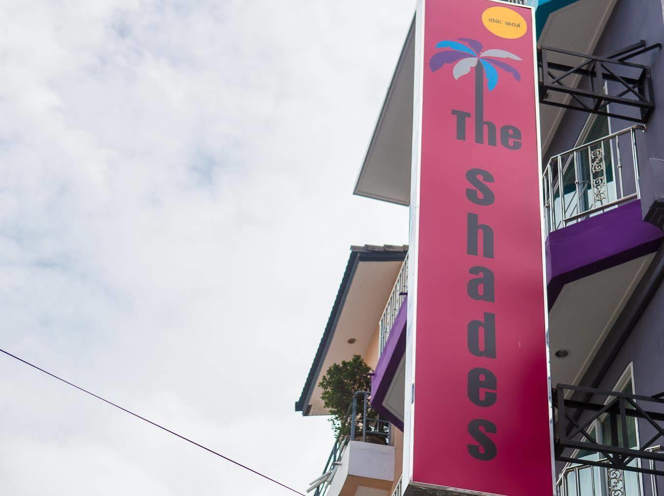 The Shades Boutique 3*