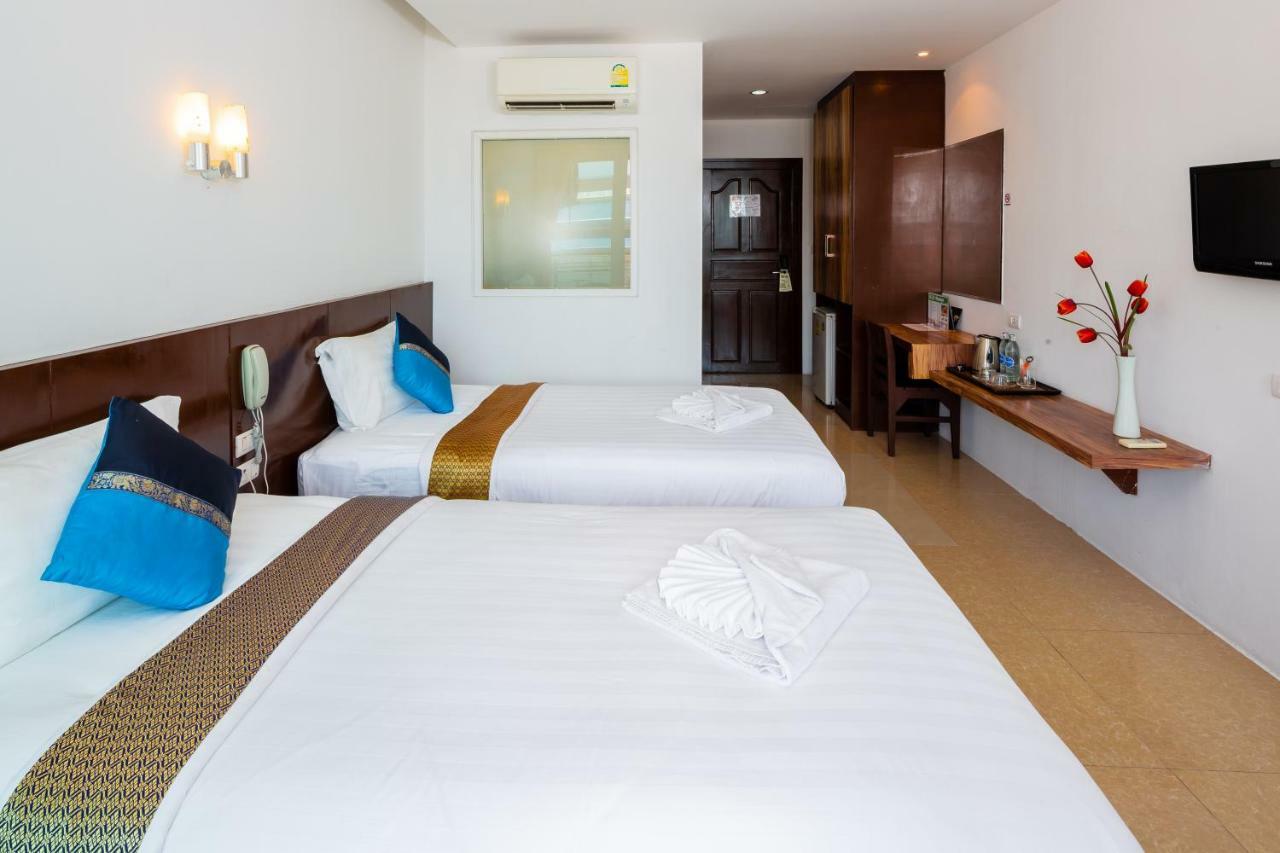 Hotel Azure Bangla Phuket 3*