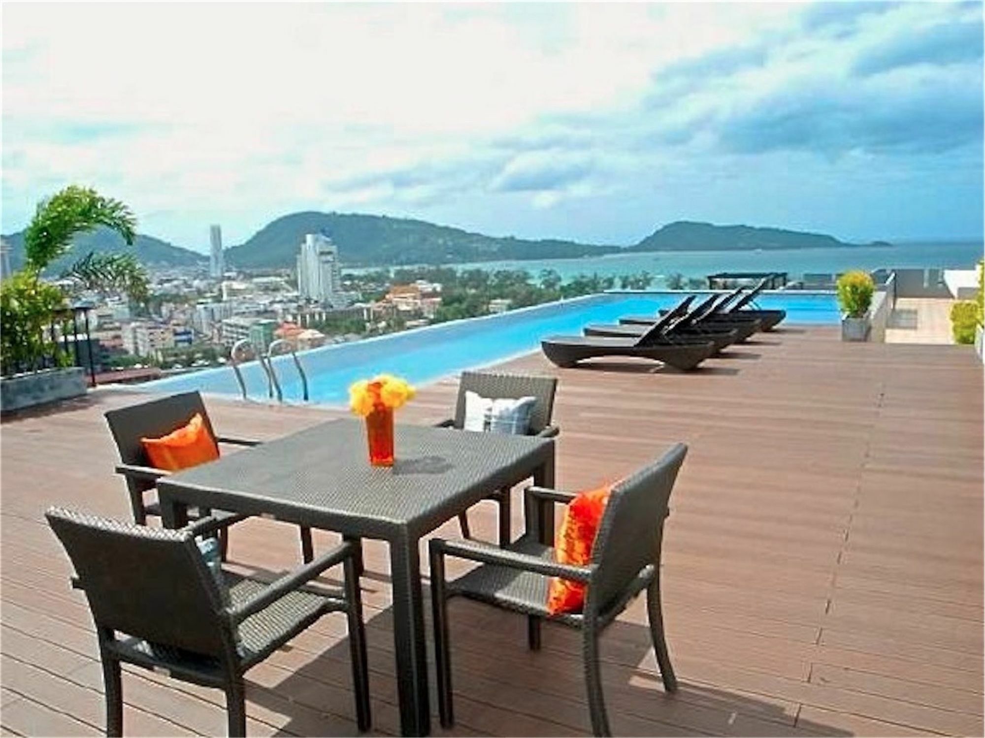 Bliss 2 Bedrooms Appartement Patong