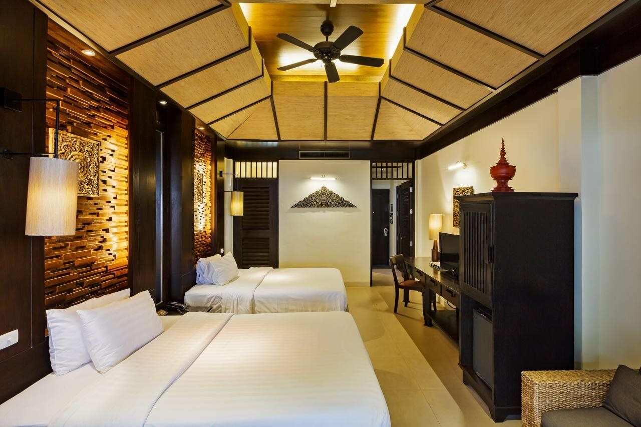 Impiana Beachfront Patong, Phuket 4*