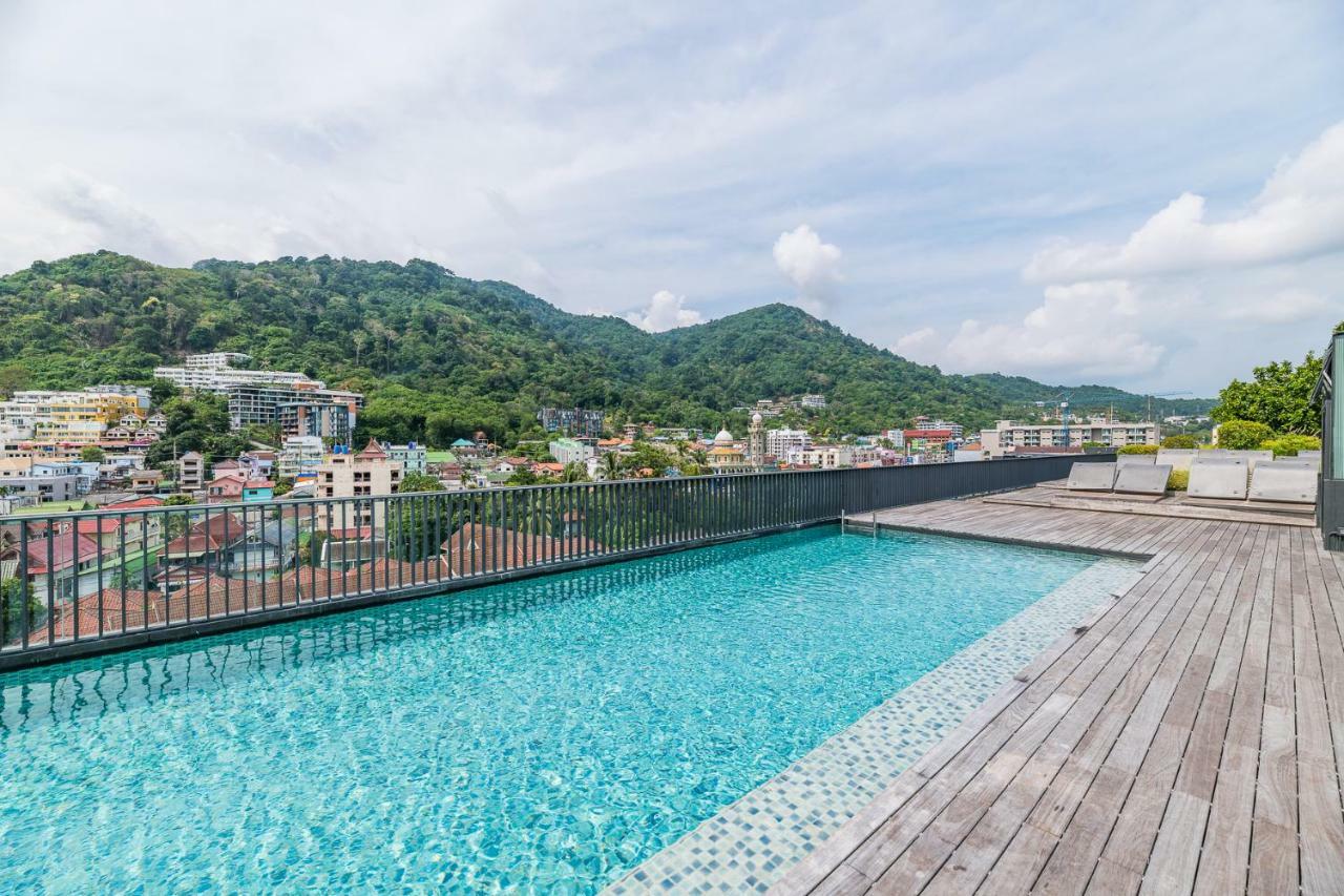 Apartment The Deck Patong Condo By Joy