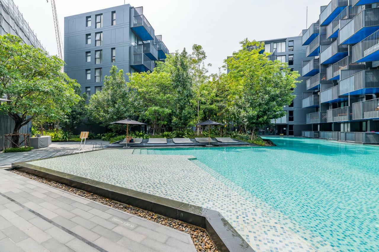 The Deck Patong Condo By Joy