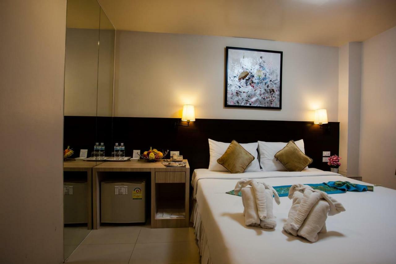 @ White Hotel Patong