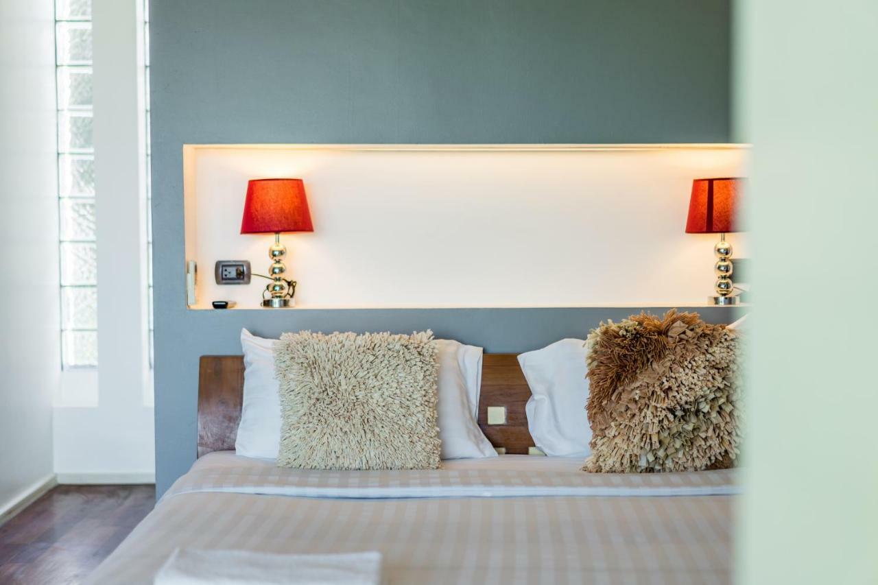 Sirirat Sea-view Vila Patong