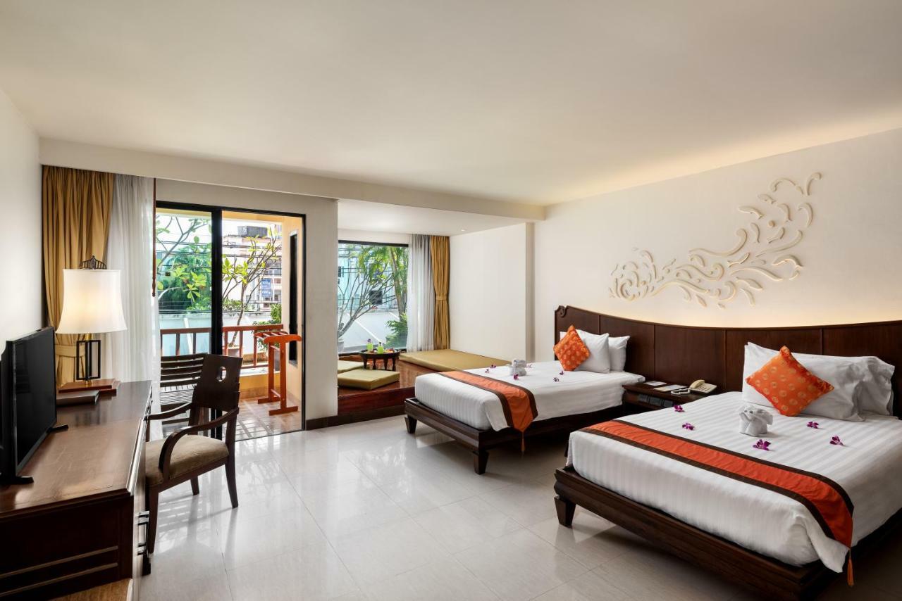 Paragon & Sha Extra Hotel